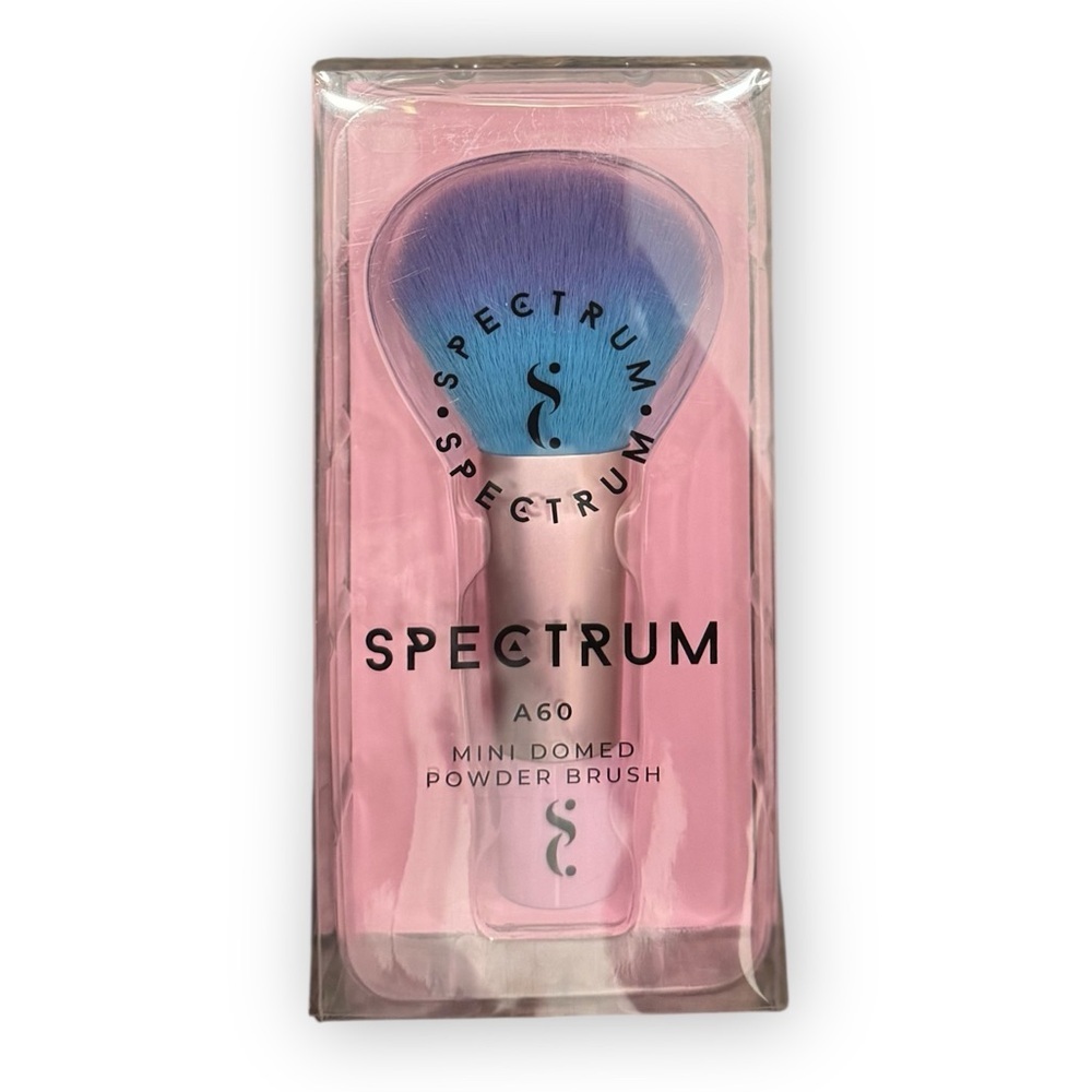 A60 Mini Domed Powder Brush by Spectrum Collection - Picture 4 of 5